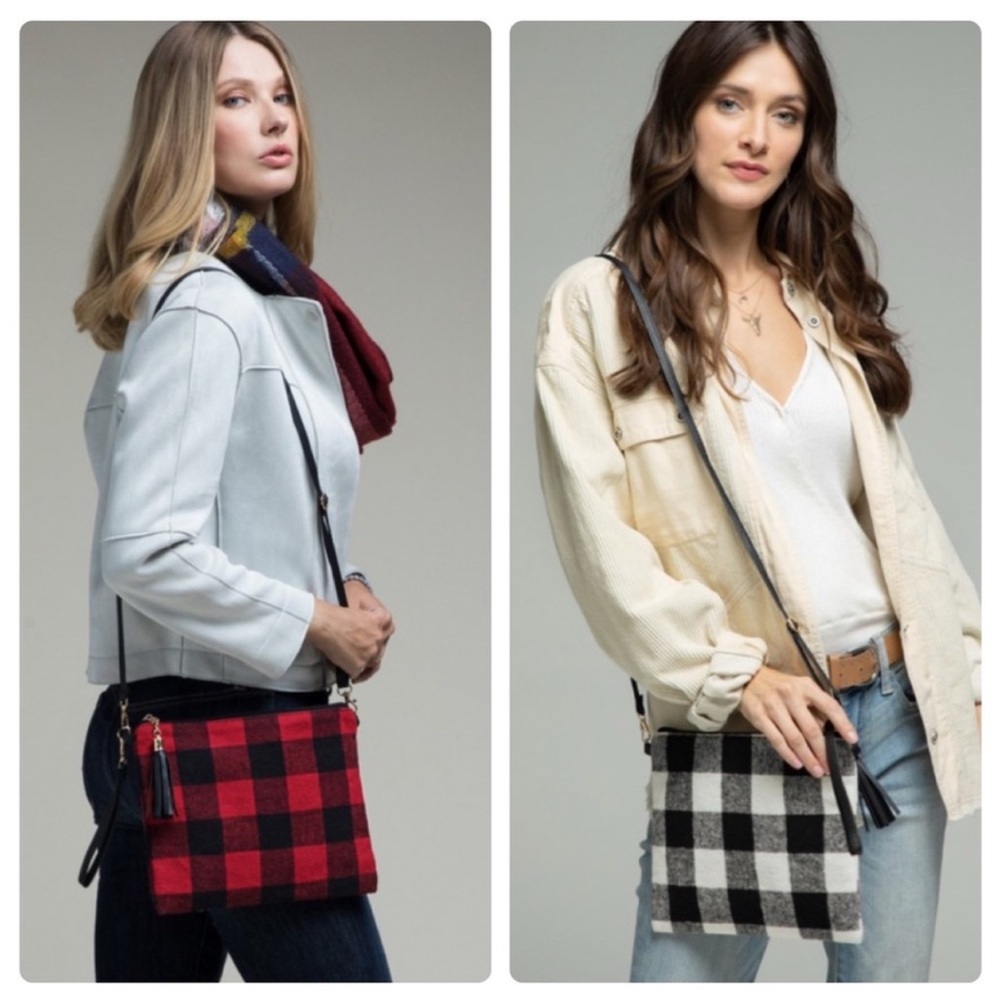 NEW✔️ Buffalo Plaid Crossbody Bags - Red/Black-ᗩᐯᗩIᒪ 
B̸L̸/W̸H̸I̸T̸E̸ SOᒪᗪOᑌT